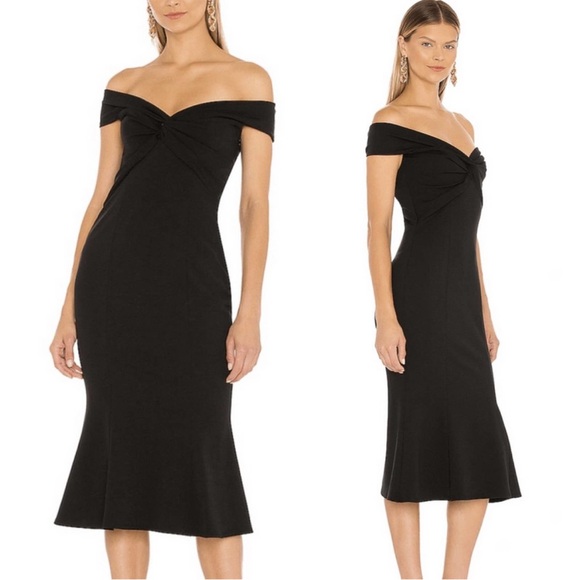 Total Flirt Dress in Black - Picture 5 of 8